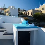 Santorini Traditional Apt With Private Hot Tub Lägenhet Fira (Santorini)