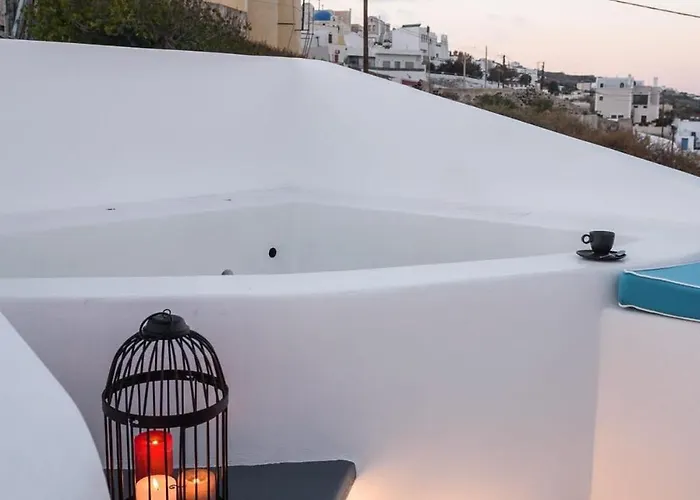 Apartamento Santorini Traditional Apt With Private Hot Tub